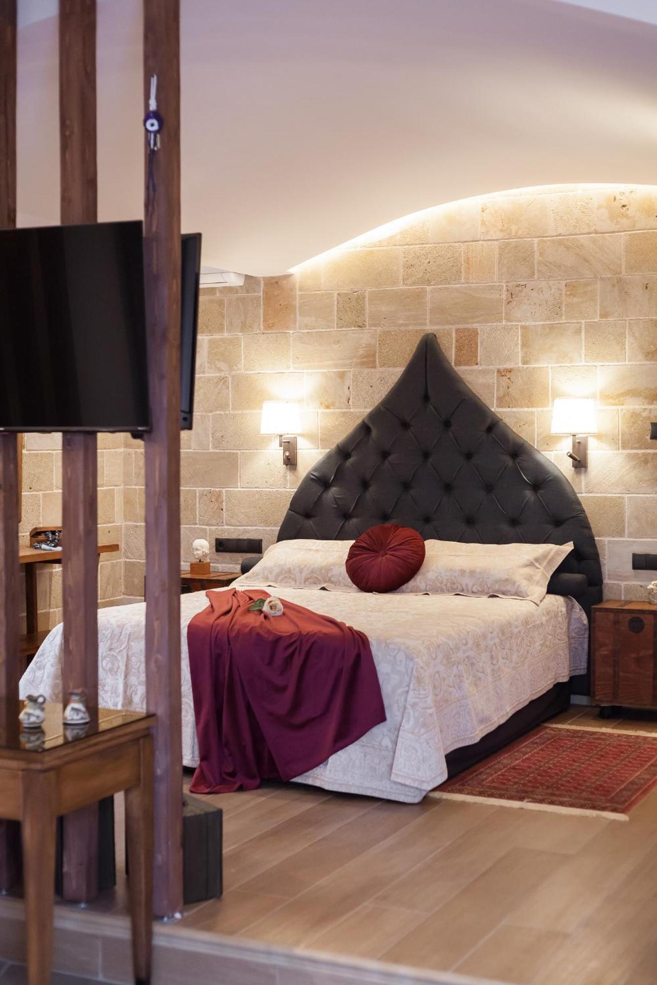 Utopia Luxury Suites - Old Town Rhodes City Dış mekan fotoğraf