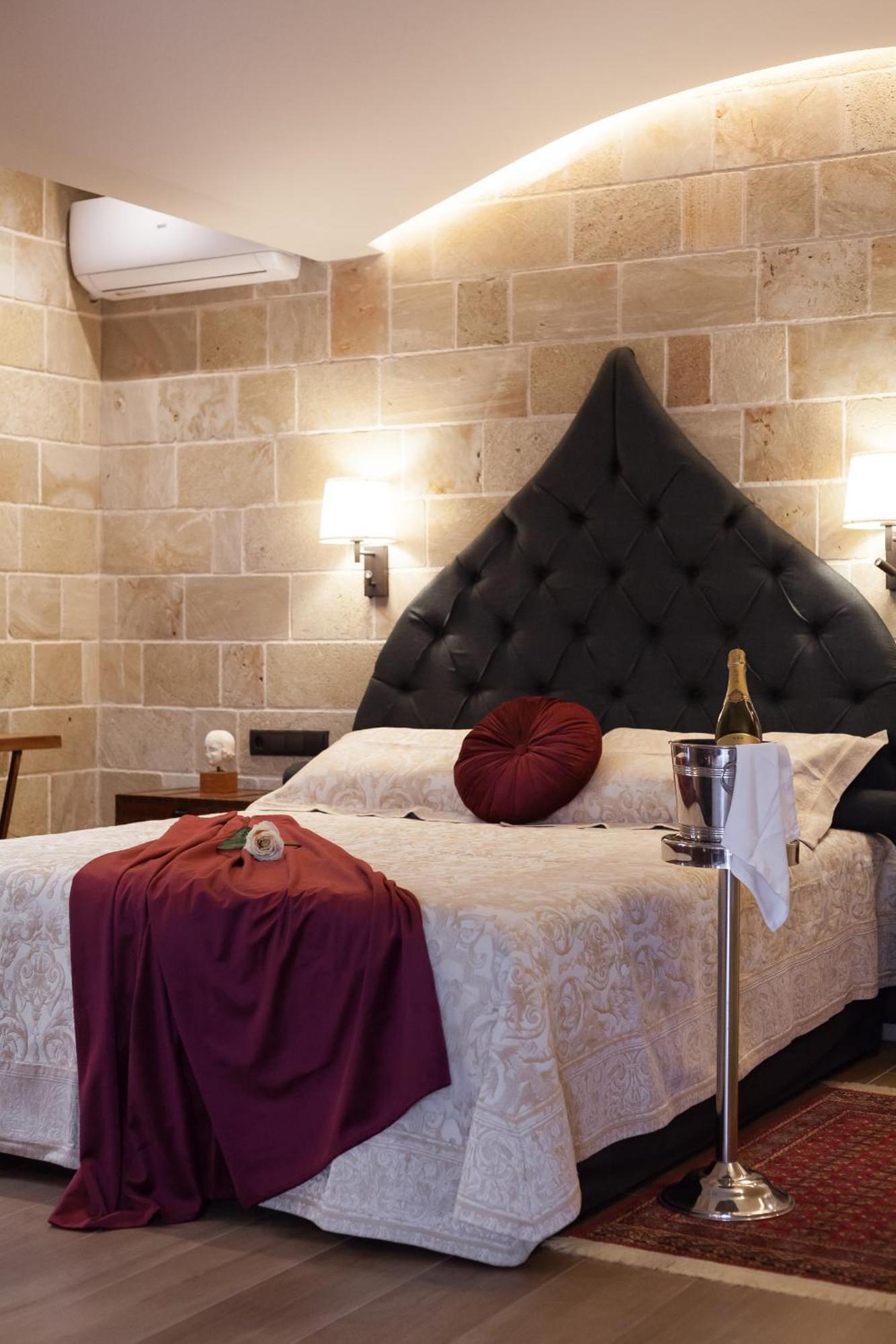 Utopia Luxury Suites - Old Town Rhodes City Dış mekan fotoğraf