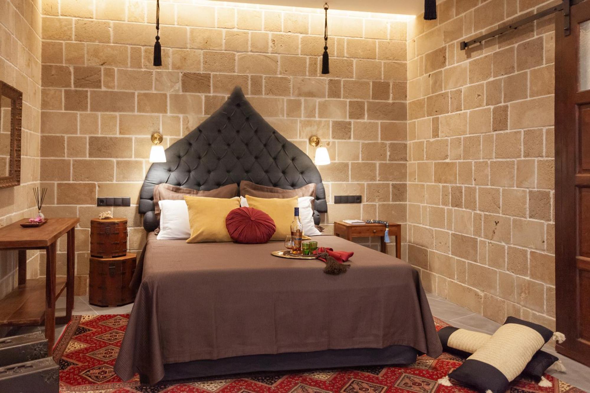 Utopia Luxury Suites - Old Town Rhodes City Dış mekan fotoğraf